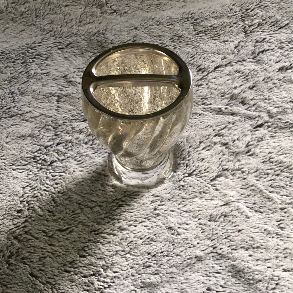 Jessica Simpson bathroom set - Picture 5 of 12